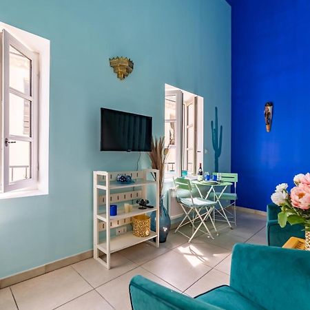 Le Reve Bleu Majorelle - Duplex Sur Les Toits - Une Nuit A 尼姆 外观 照片