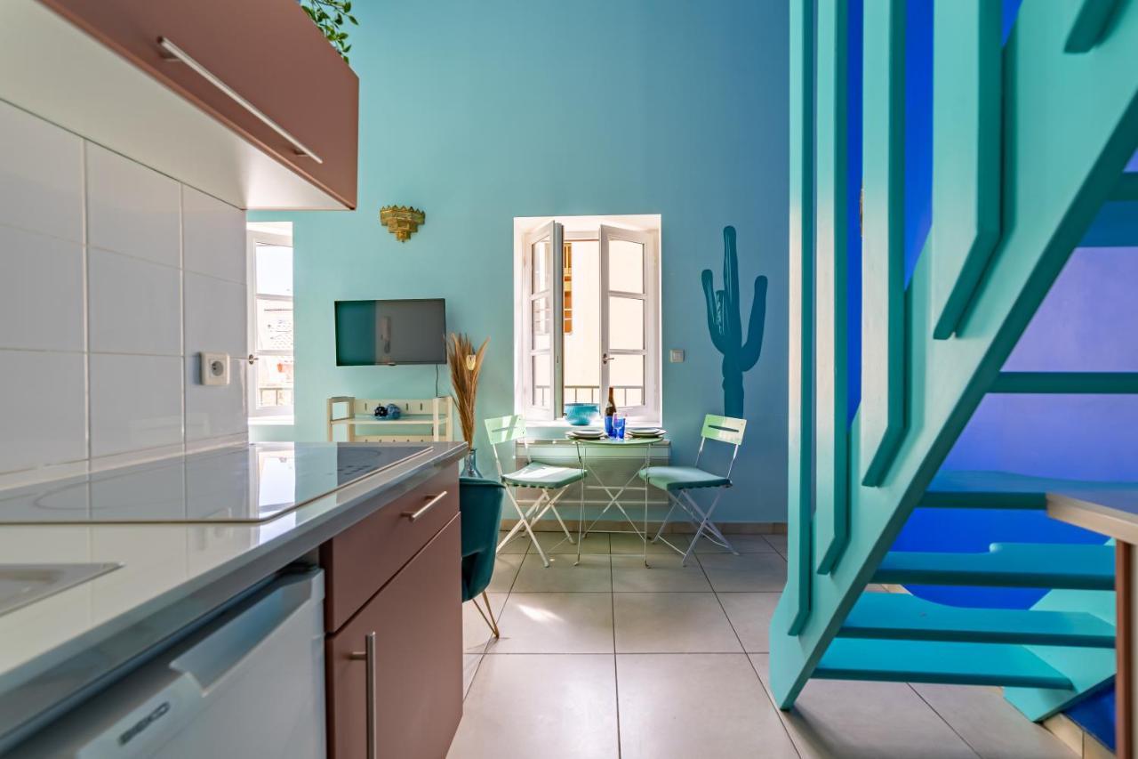 Le Reve Bleu Majorelle - Duplex Sur Les Toits - Une Nuit A 尼姆 外观 照片