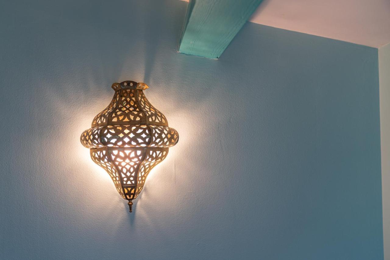 Le Reve Bleu Majorelle - Duplex Sur Les Toits - Une Nuit A 尼姆 外观 照片